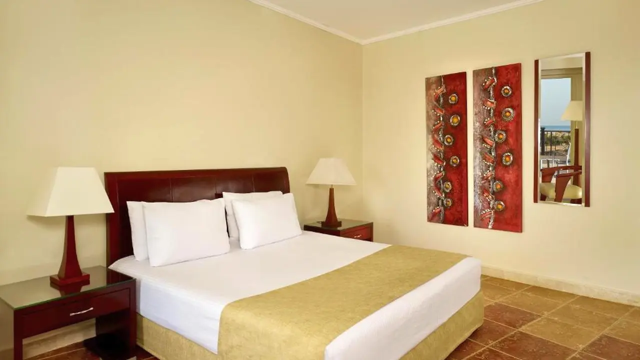 الفندق كورال سي بيتش & أكوا بارك - العين السخنة